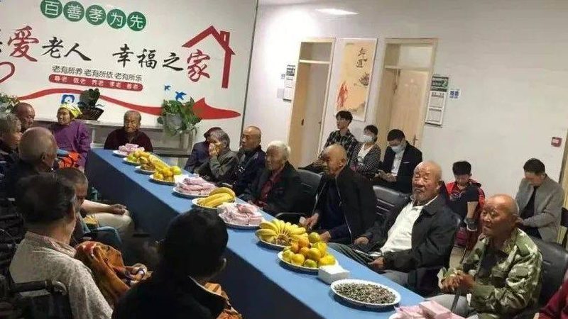 老年助餐上门服务：如何为失能老人提供更优质的餐饮关怀