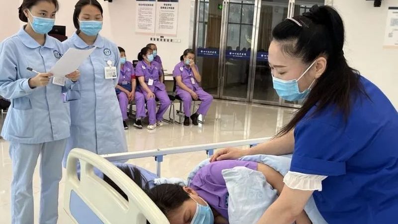 社区养老和敬老院，服务模式有何不同